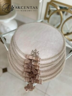 rankų darbo tekstilė