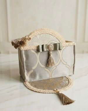 Kavos padėkliukų rinkinys su dėžute