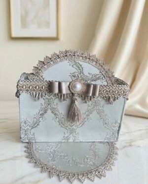 Kavos padėkliukų rinkinys su dėžute